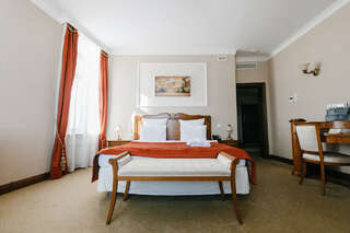 Гостиница Яр Оренбург Полулюкс-1