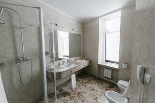 Гостиница Яр Оренбург Полулюкс-4