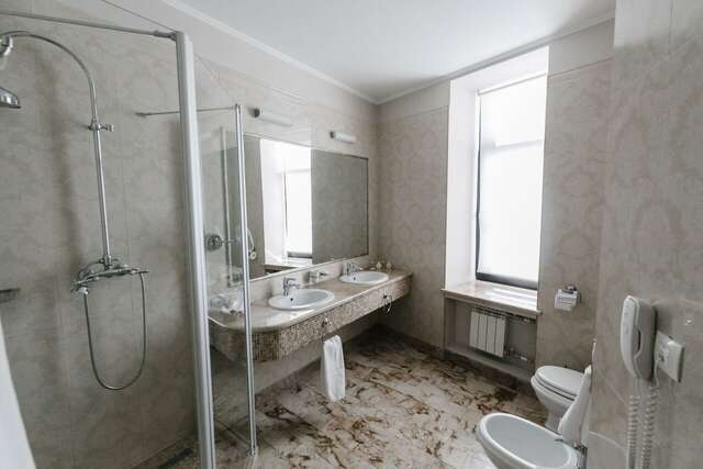 Гостиница Яр Оренбург-102